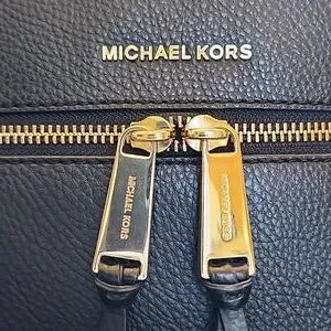 MICHAEL Michael Kors | Bags | Euc Authentic Michael Kors 